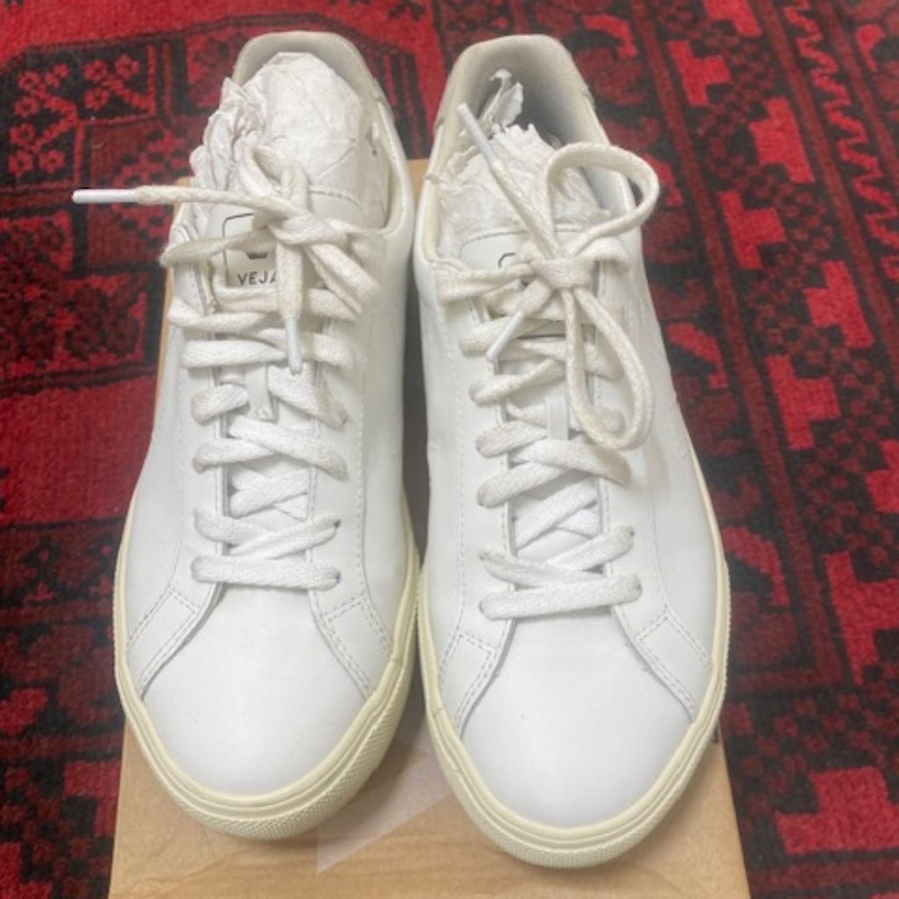 Veja Sneakers - Esplar Leather Extra White 6.5